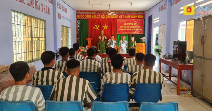 Công an tỉnh Bình Thuận công bố quyết định tha tù trước thời hạn có điều kiện đợt 1 năm 2024